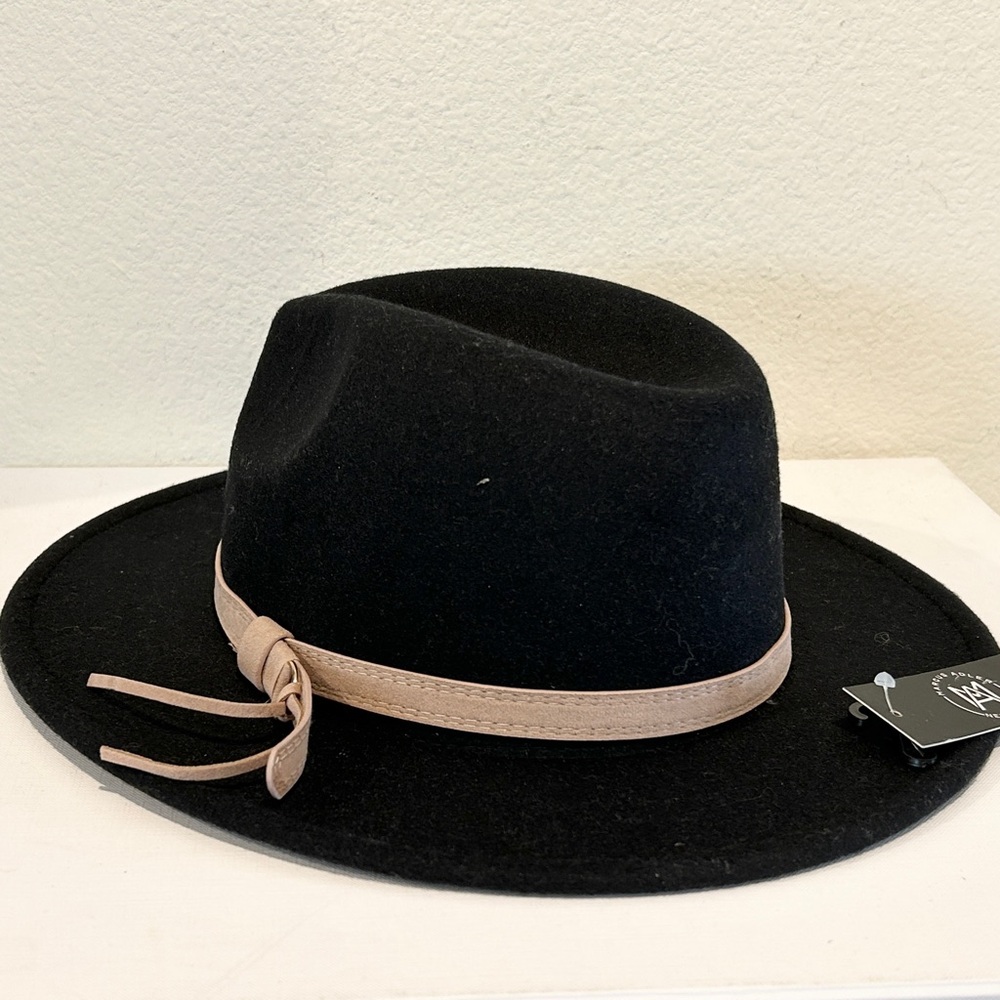 MARCUS ADLER Women’s Faux Leather Tassel Fedora Hat, New with Tag
